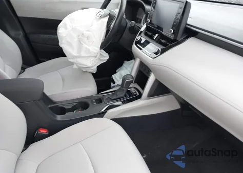 2022 Toyota Corolla Cross Le from USA, damaged, VIN 7MUCAABG8NV004527